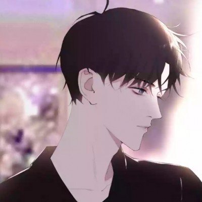 男生戴假发进女生宿舍偷拍 警方介入